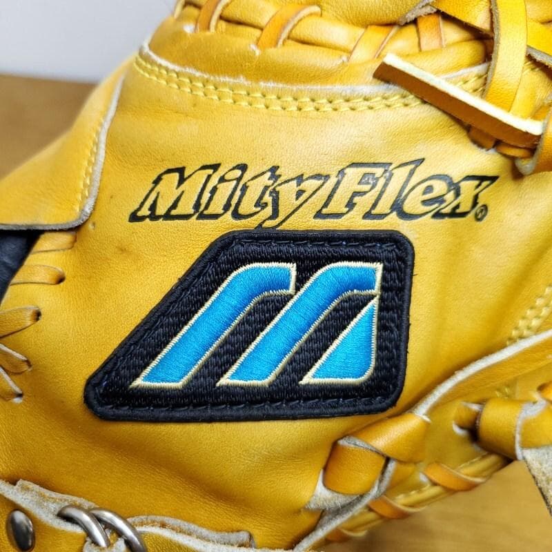 ミズノ 日本製 ビューリーグ Mラベル 小型 キャッチャーミット 軟式グローブ