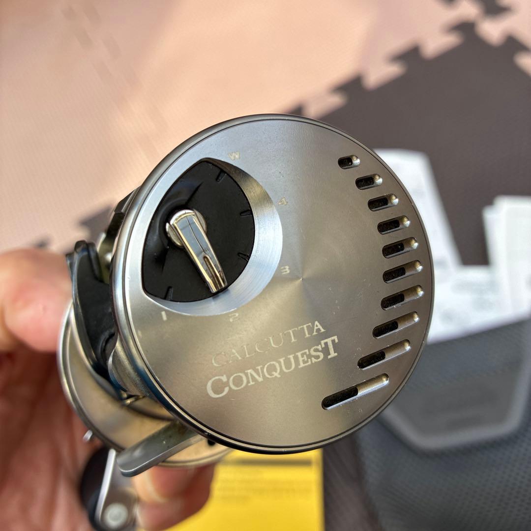 リール 20SHIMANO CALCUTTA CONQUEST DC 100