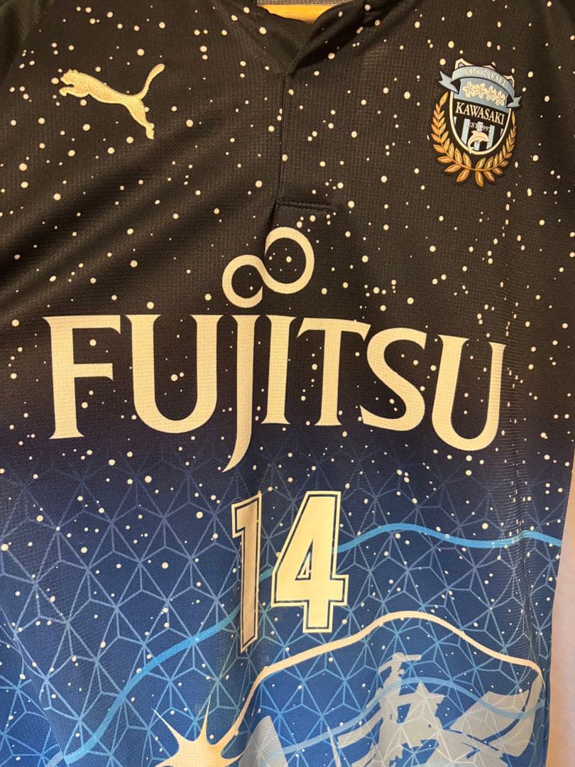 川崎フロンターレ 中村憲剛　宇宙兄弟ユニフォームKENGO 14
