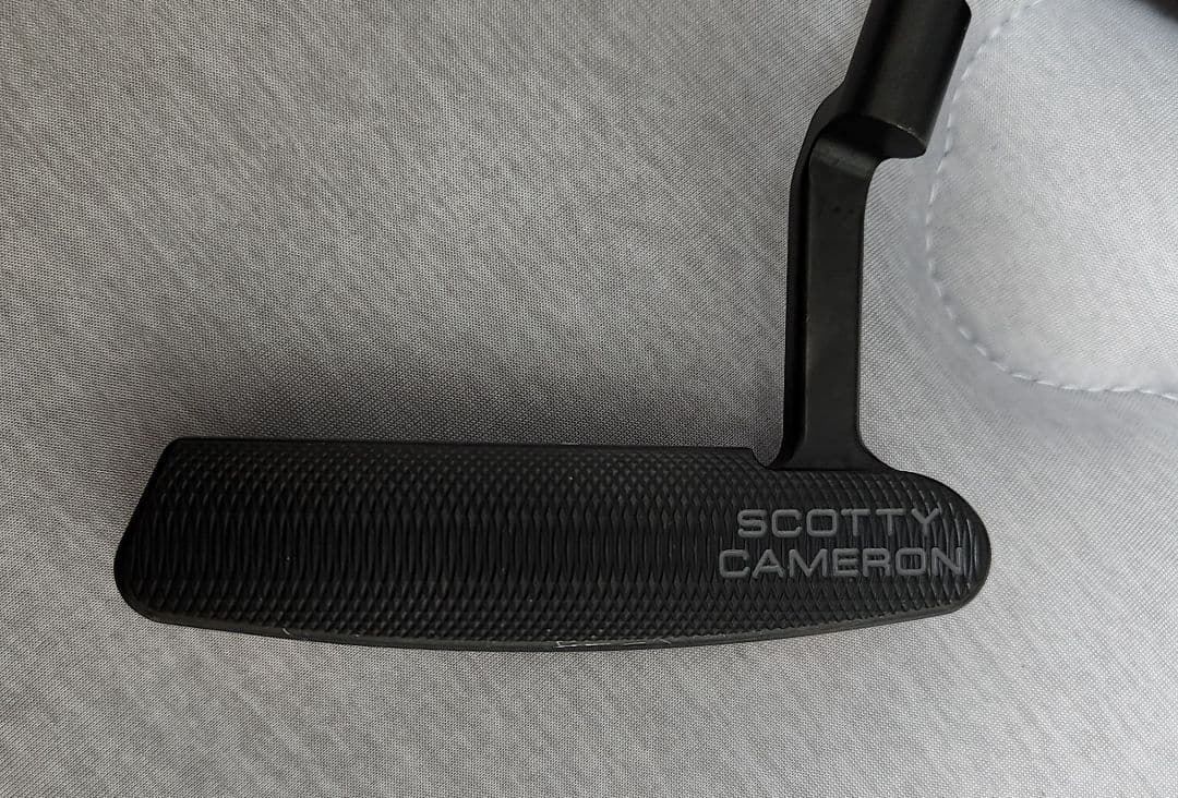 クラブ Scotty Cameron Newport 33inc