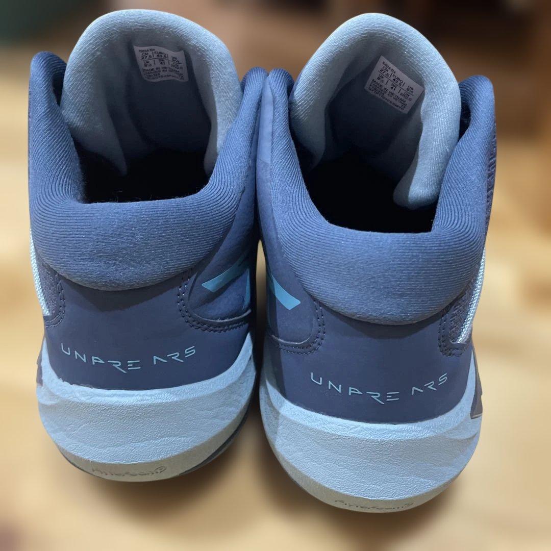 美品　ASICS UNPRE ARS 3 27.5cm