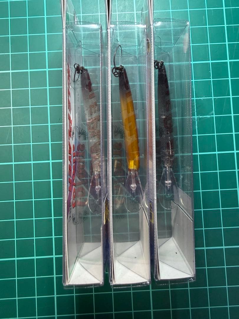ディスプラウト　イーグルプレーヤー50GJ イワチャヴェルデ　ロコカラー　オレ金