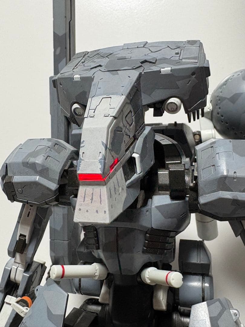 RIOBOT MGSV メタルギア サヘラントロプス　パーツ欠品あり