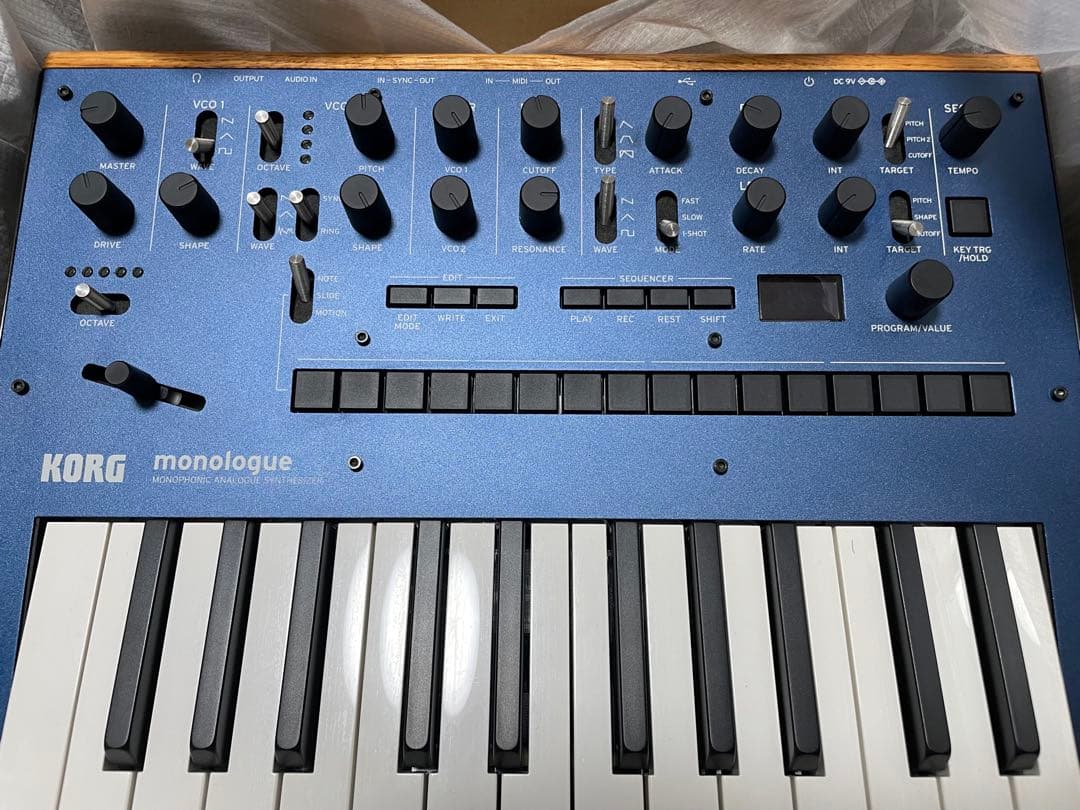 KORG monologue ブルー