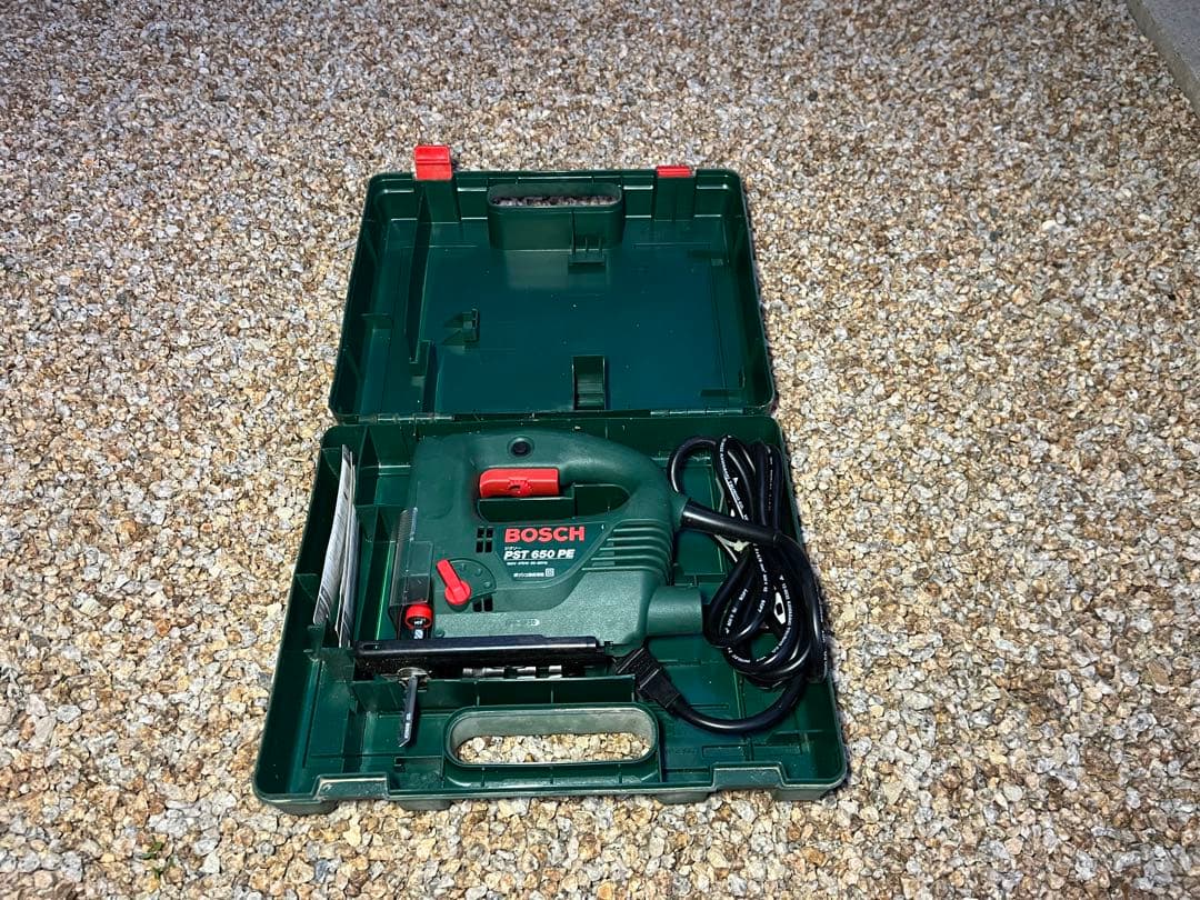 【美品☆】 BOSCH ジグソー PST650PE 通電動作確認済み