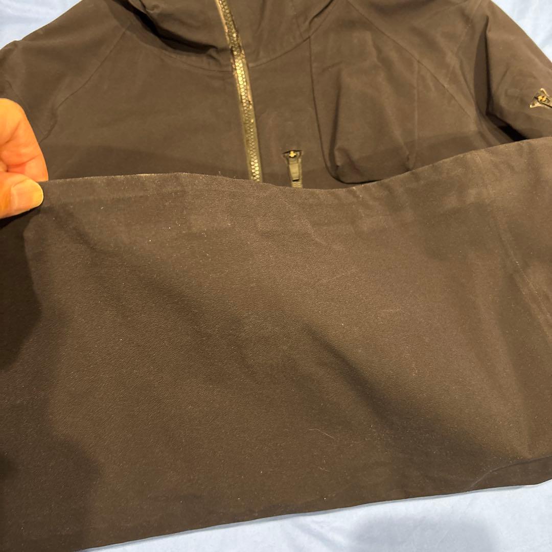 Burton AK 457 GORE-TEX Pro ブラック M