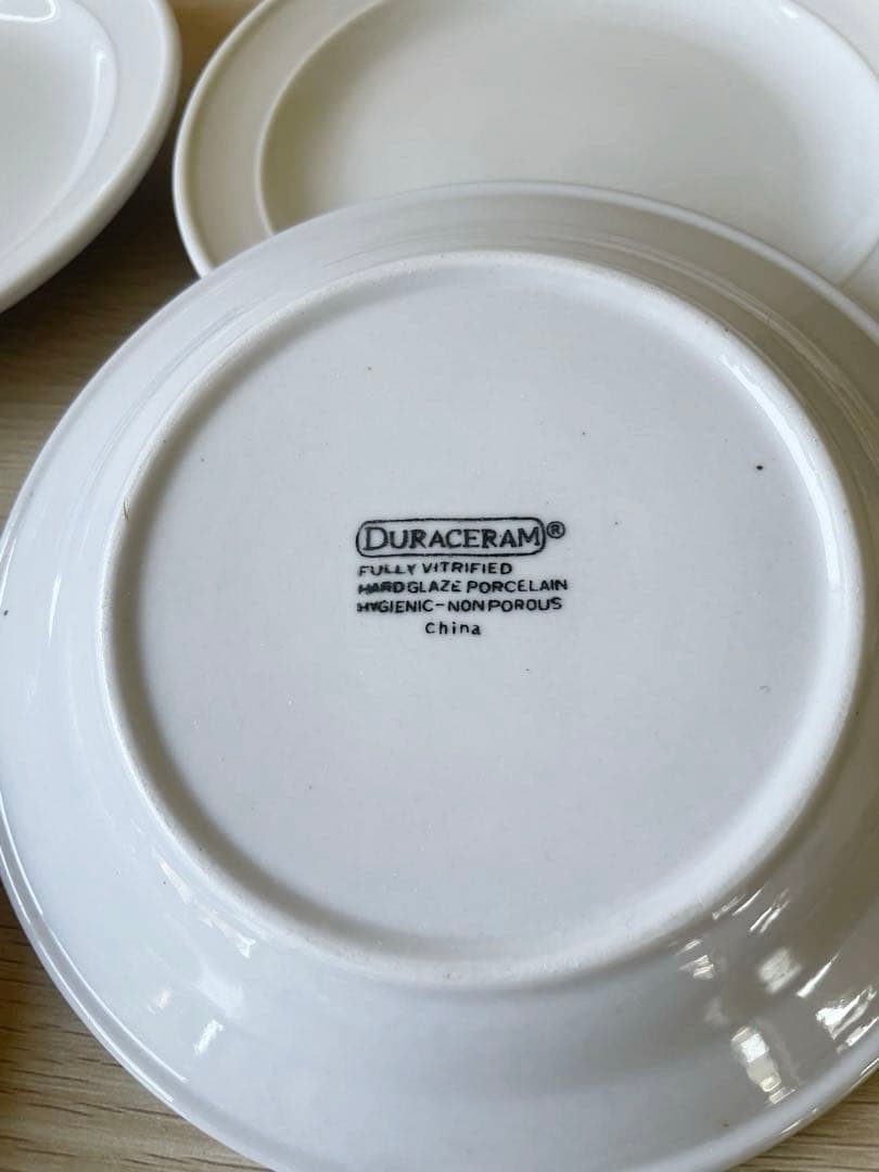 未使用品 ピクニックバスケット FB-100 食器4人分 アウトドア 非常時備品