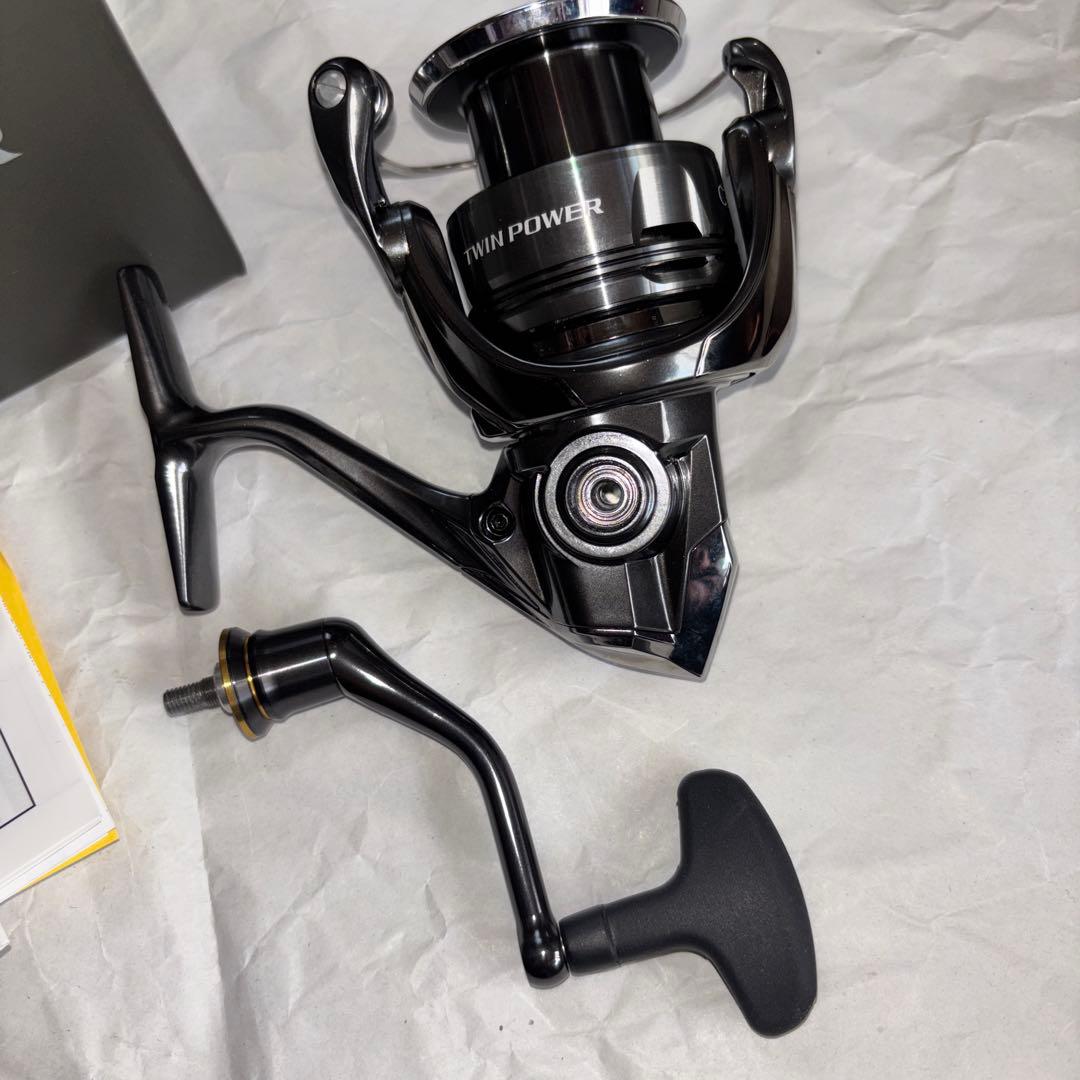シマノ 24ツインパワー C3000XG
