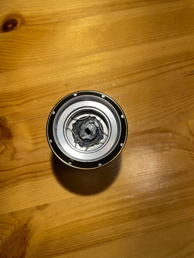 STELLA 4000J スプール