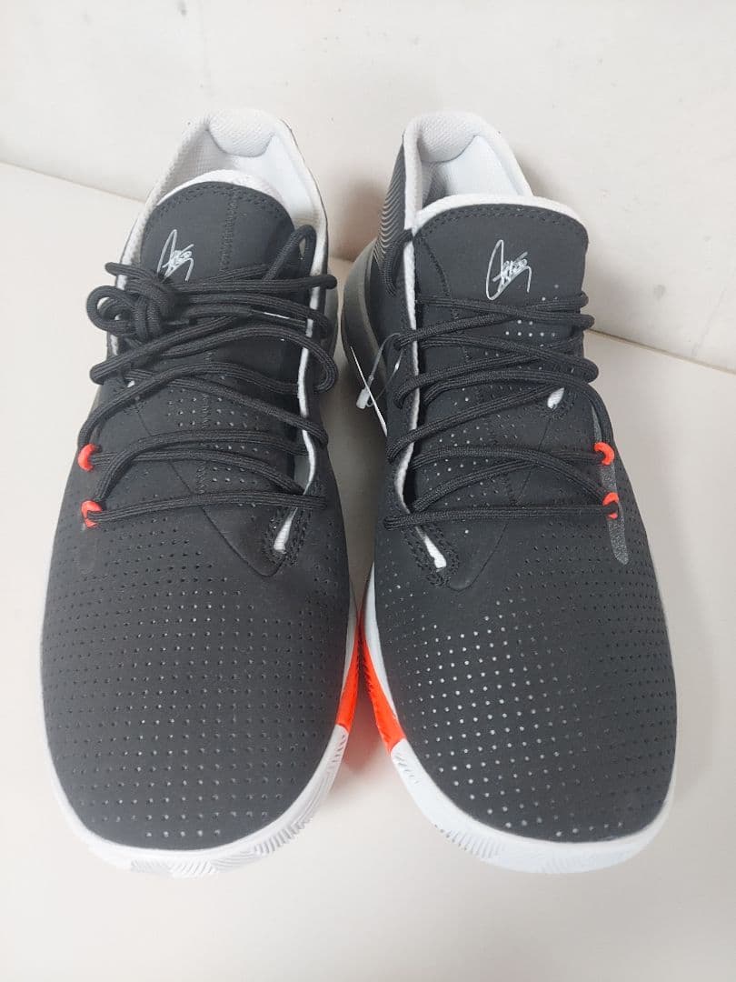 新品 アンダーアーマー UNDER ARMOUR ステフィンカリー バッシュ