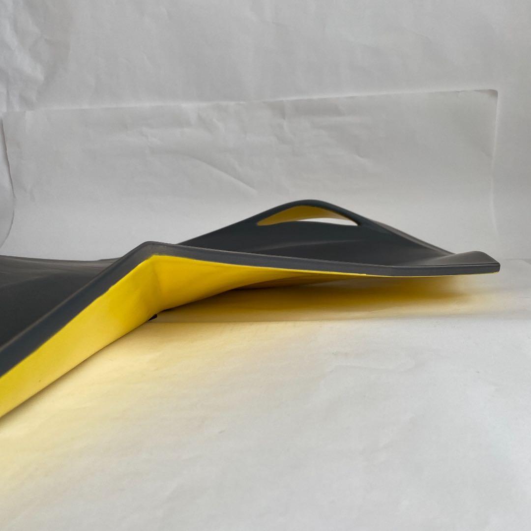 FRAGILE CORUNUM オランダ デザイン アーキテクト 陶器 オブジェ