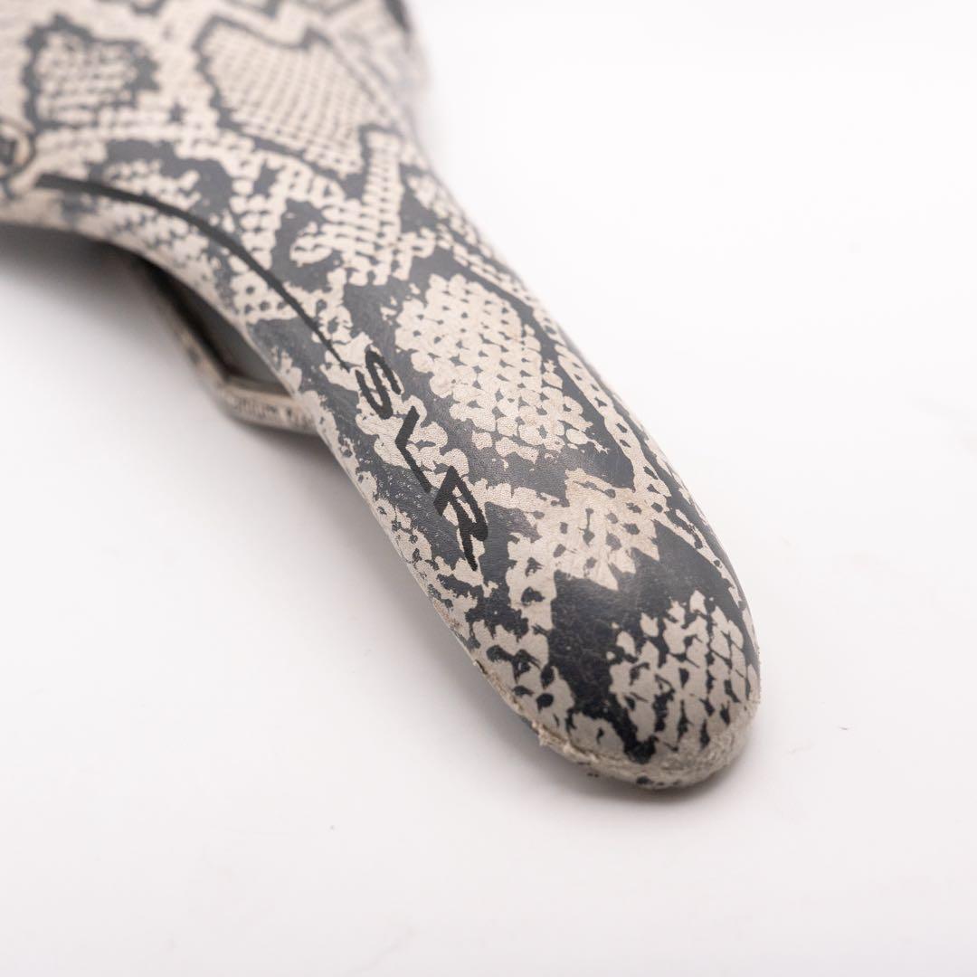 Selle ITALIA SLR カーボンボディ チタンレール 限定パイソン