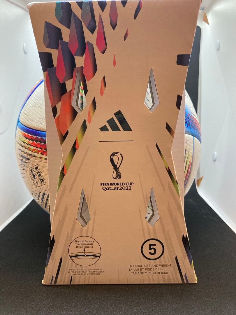 激レア　2022年サッカーW杯カタール大会　公式球　　アル・リフラ　完全未使用