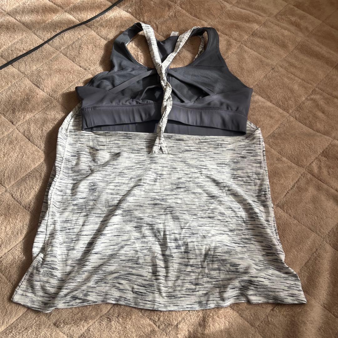 新品 lululemon ルルレモン ヨガウェア タンクトップ 大きいサイズ12