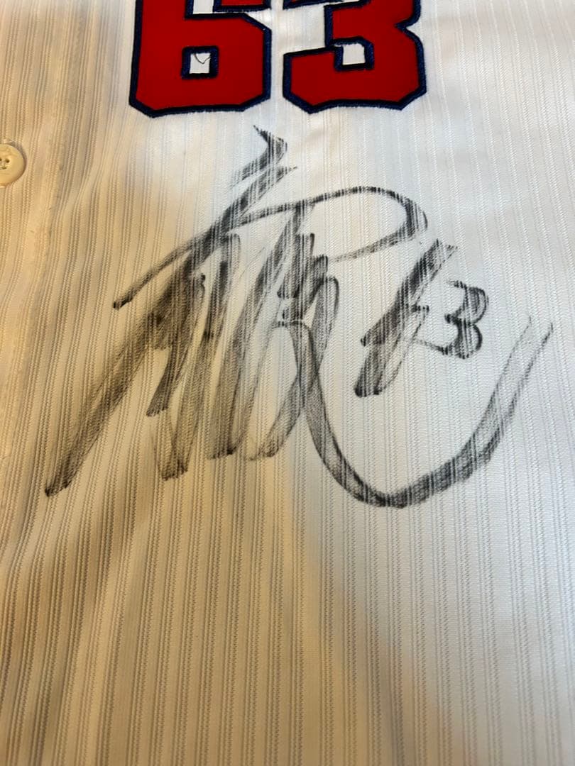 西川龍馬選手 Carp NISHIKAWA 63 サイン入りユニフォーム