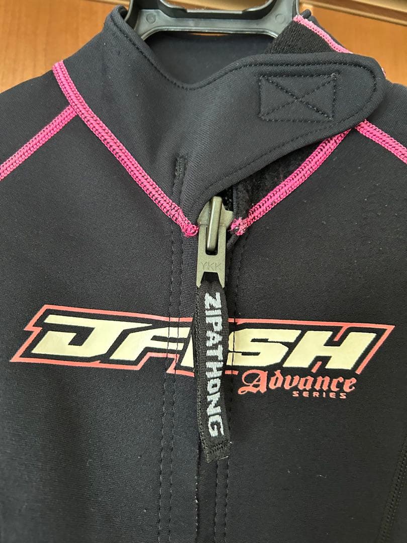 DFISH フルドライスーツ ブラック ピンク