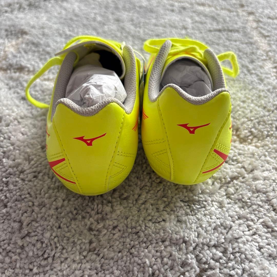 Mizuno モナルシーダネオ スパイク 19.5