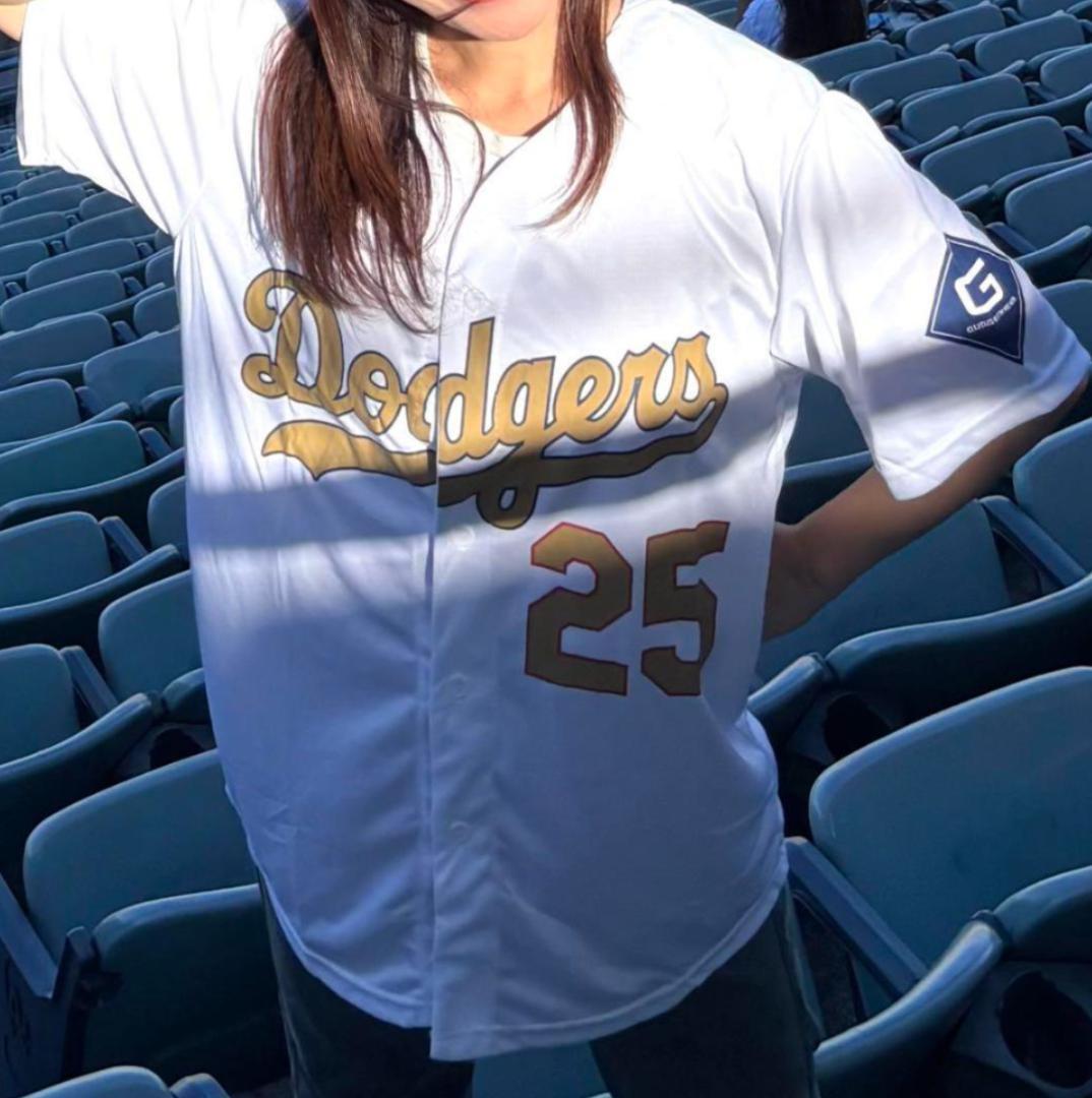 ドジャーススタジアム 来場者記念ユニフォーム EDAMN 25
