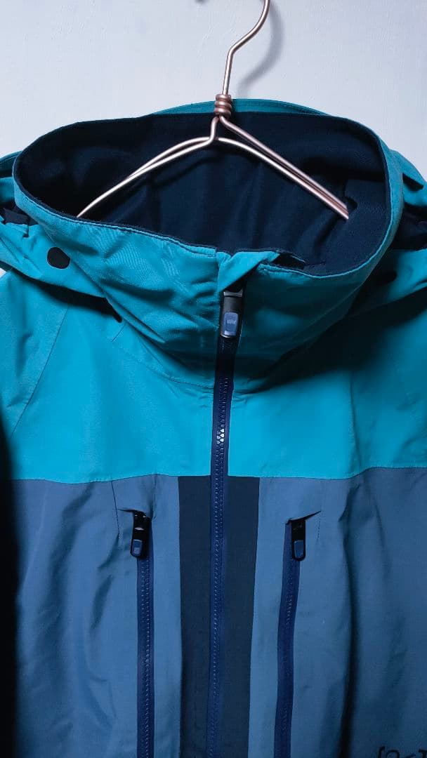 【BURTON ak バートン】 スノーボードウェア GORE-TEX 雪山