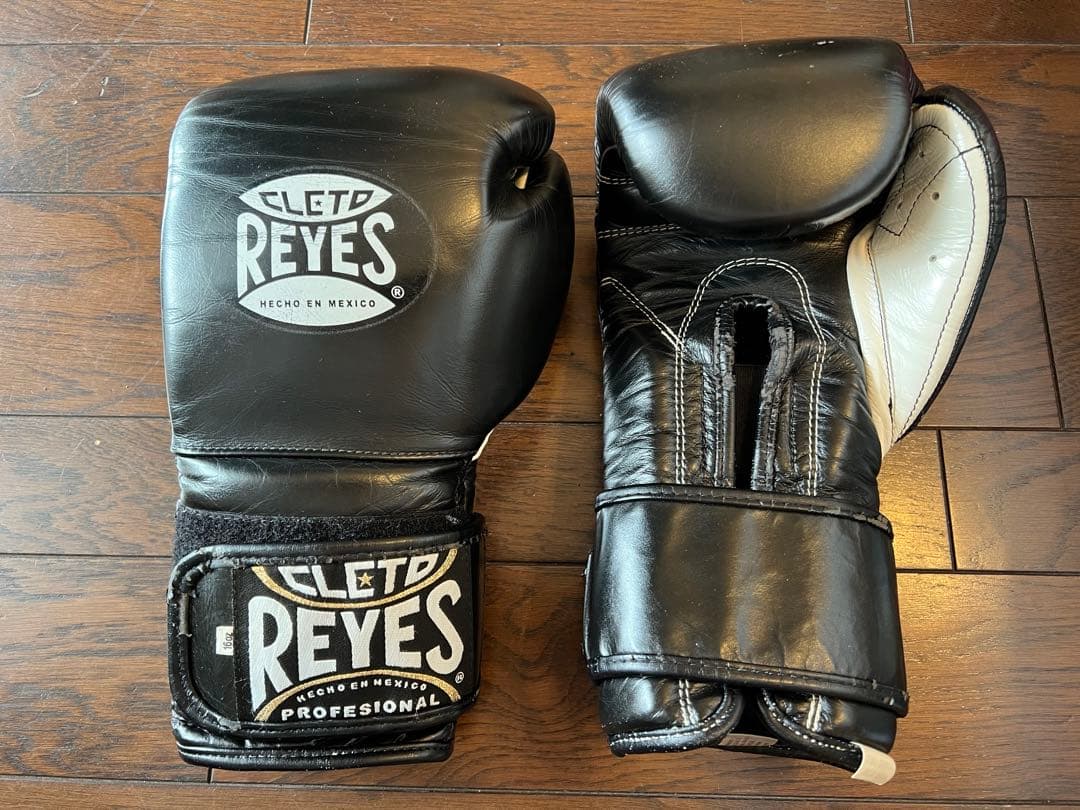 CLETO REYES ボクシンググローブ 16オンス