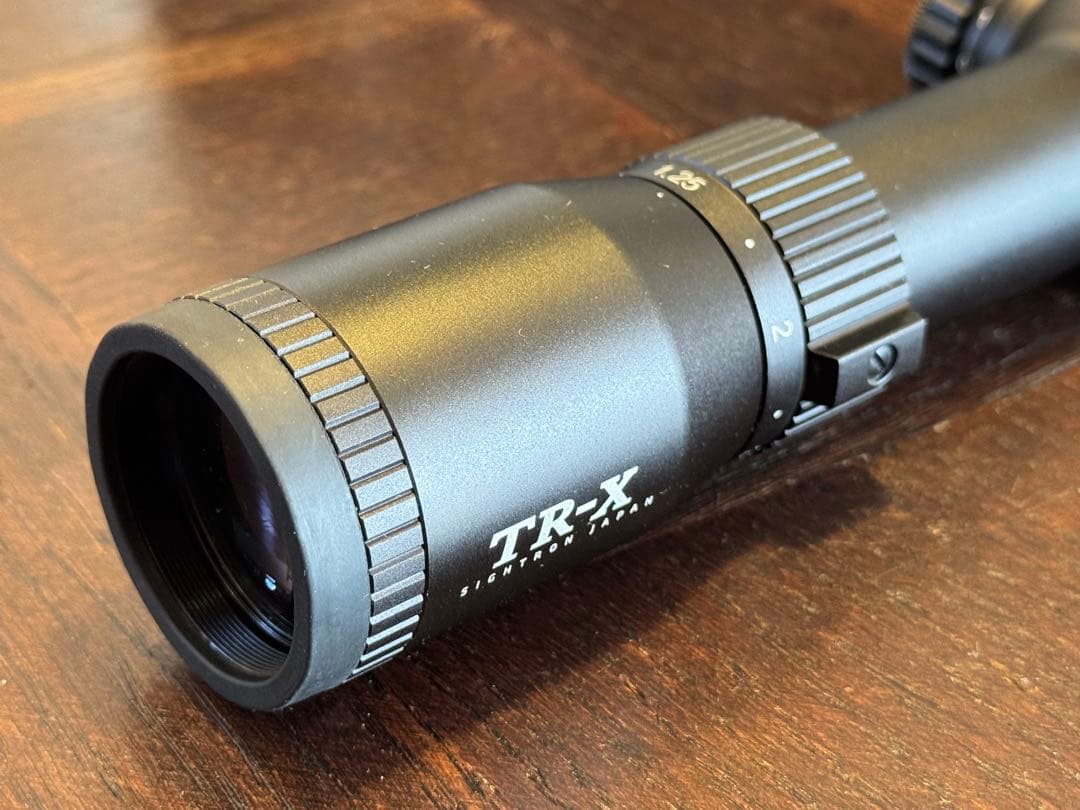 SIGHTRONT R-X 1.25-4.5x24 IR CQB スコープ中古品