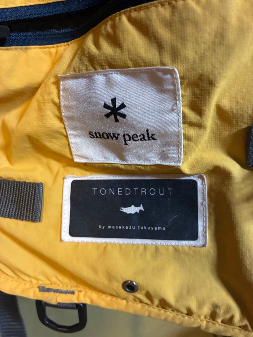  Peak TONEDTROUT　フィッシングベストイエロー　2023