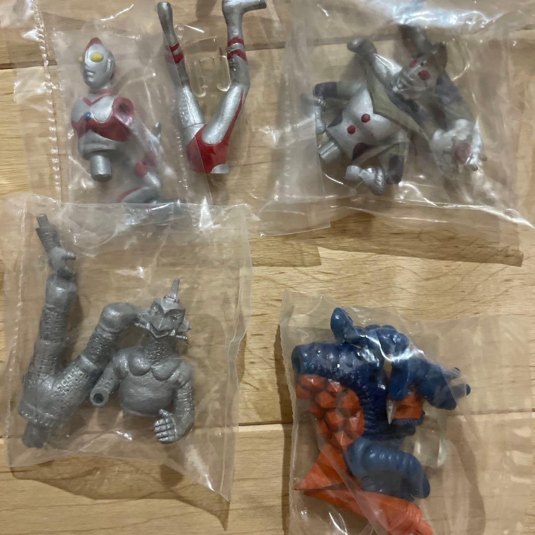ウルトラマン　キャラエッグ　ワンダーカプセル　20体　レア　未開封　平成レトロ