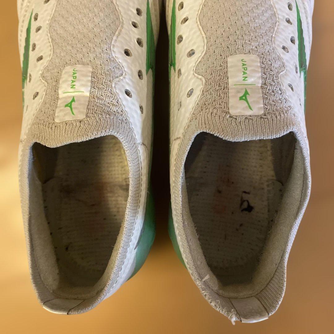MIZUNO モレリアネオ4 β JAPAN 22㎝