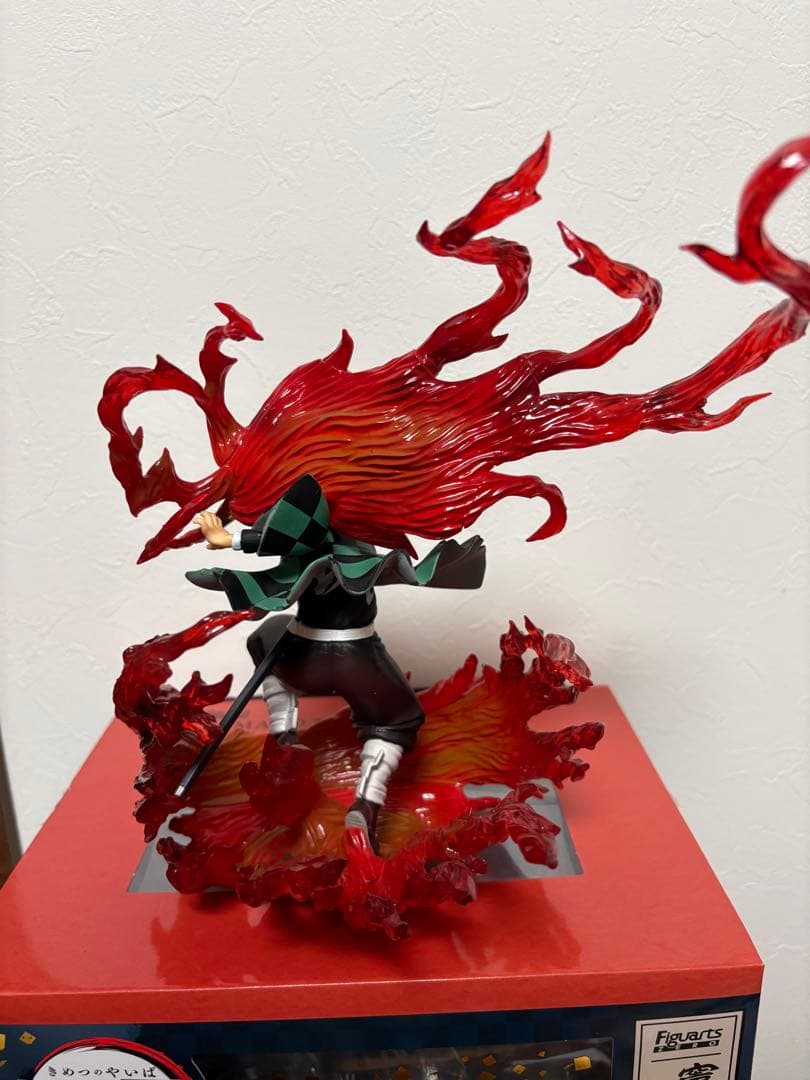 鬼滅の刃 フィギュア 竈門炭治郎 フィギュアーツ ヒノカミ神楽