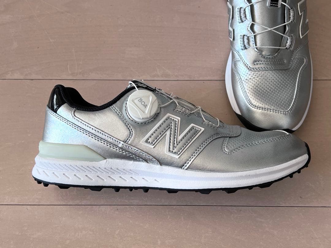 新品！ニューバランス ゴルフシューズ 996 レディース24.5 シルバー ボア