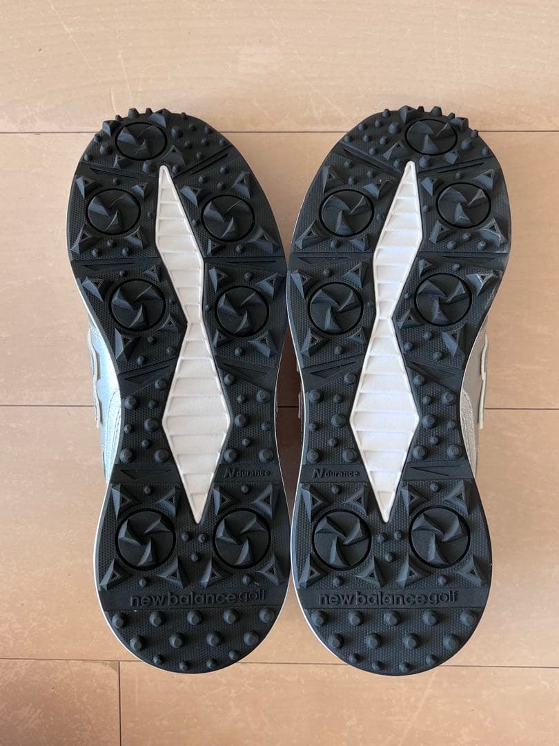 新品！ニューバランス ゴルフシューズ 996 レディース24.5 シルバー ボア