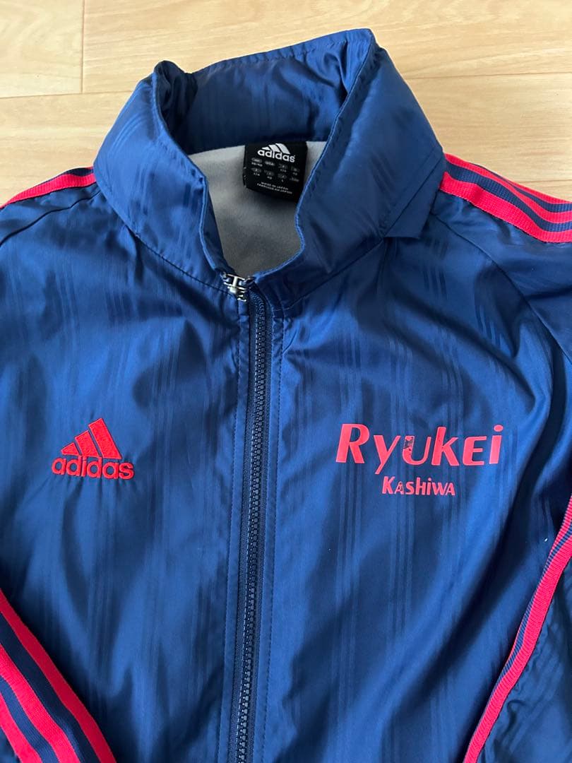 【専用】流通経済大学附属柏高等学校サッカー部　ウィンドブレーカー　L