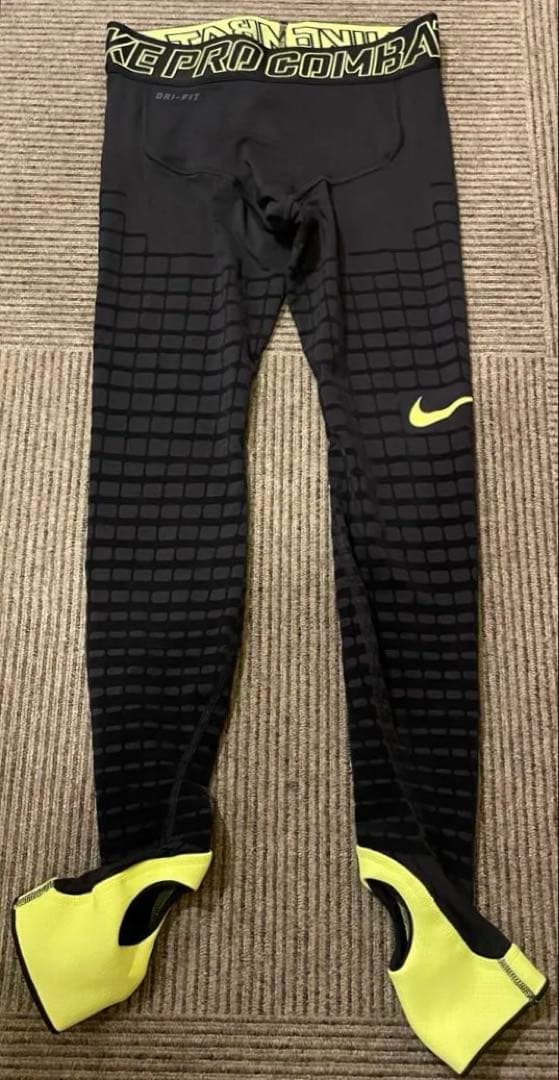 NIKE NPC リカバリー ハイパータイツ M