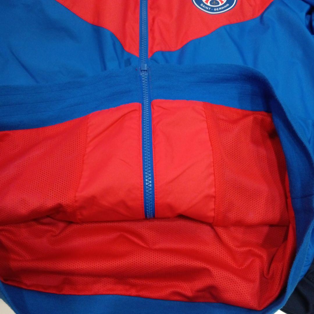 Nike Paris Saint-Germain ウィンドブレーカーＬサイズ