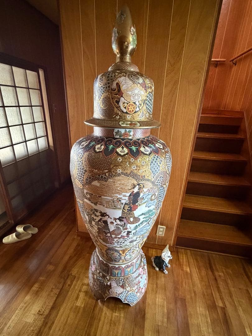 有田焼 大きな陶器花瓶 日本の伝統デザイン 2m