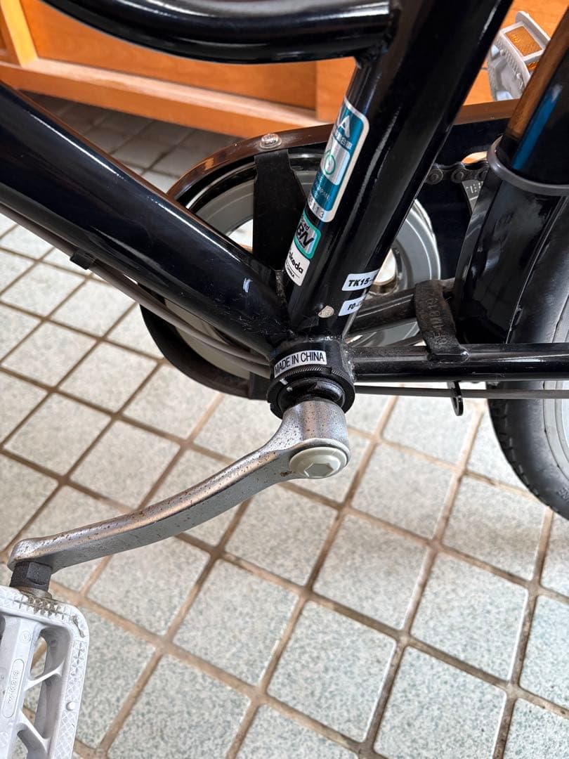 【手渡し限定】ノーパンク自転車 タナス 6段変速 BAA適合 岩見沢市