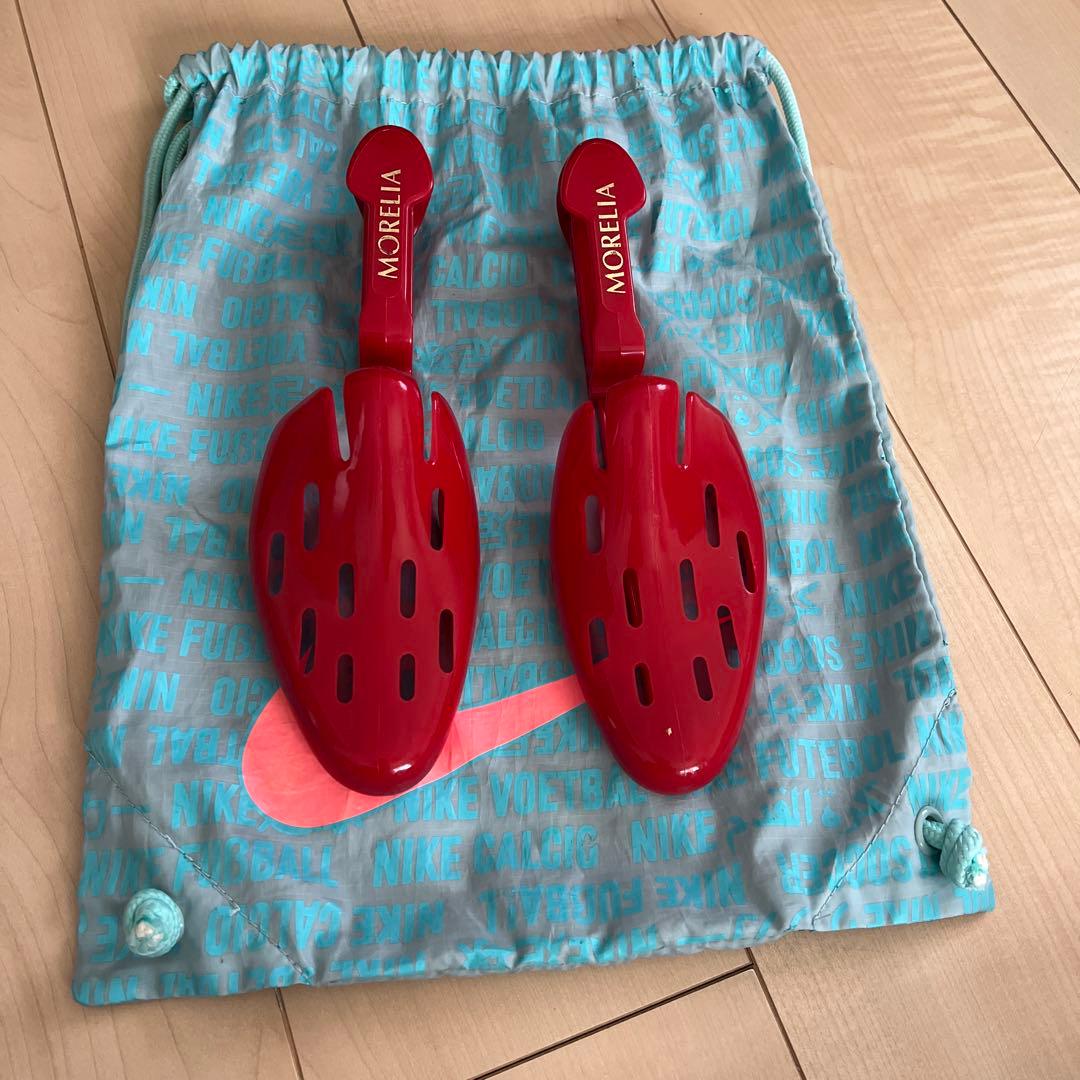NIKEマーキュリアル