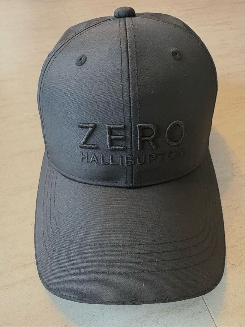 新品完売品　黒　ゼロハリZEROHALLIBURTON ブラックキャップ ゴルフ