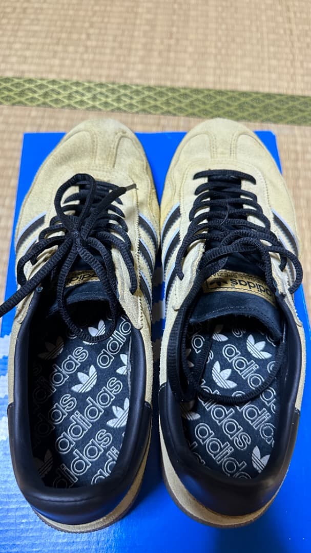 シューズ Adidas spezial