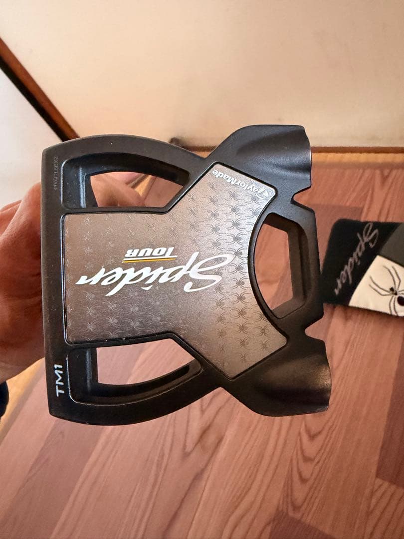 TaylorMade Spider Tour TM1 パター34インチ