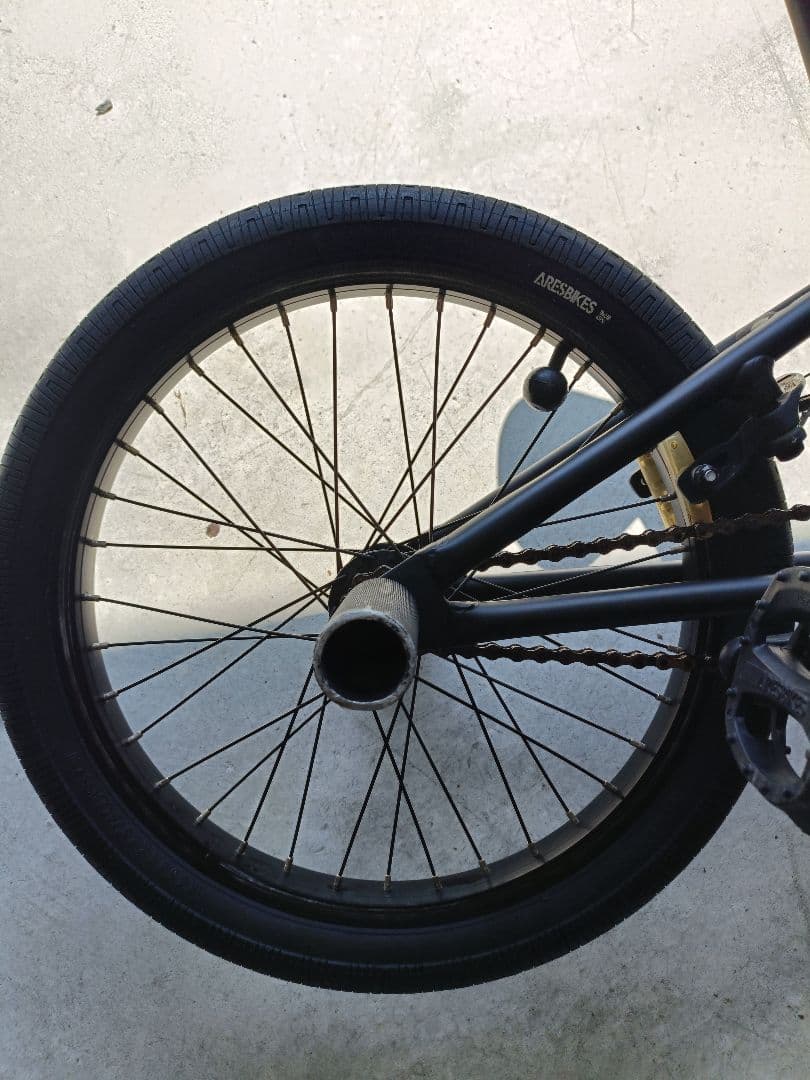 ARESBIKE　18インチ