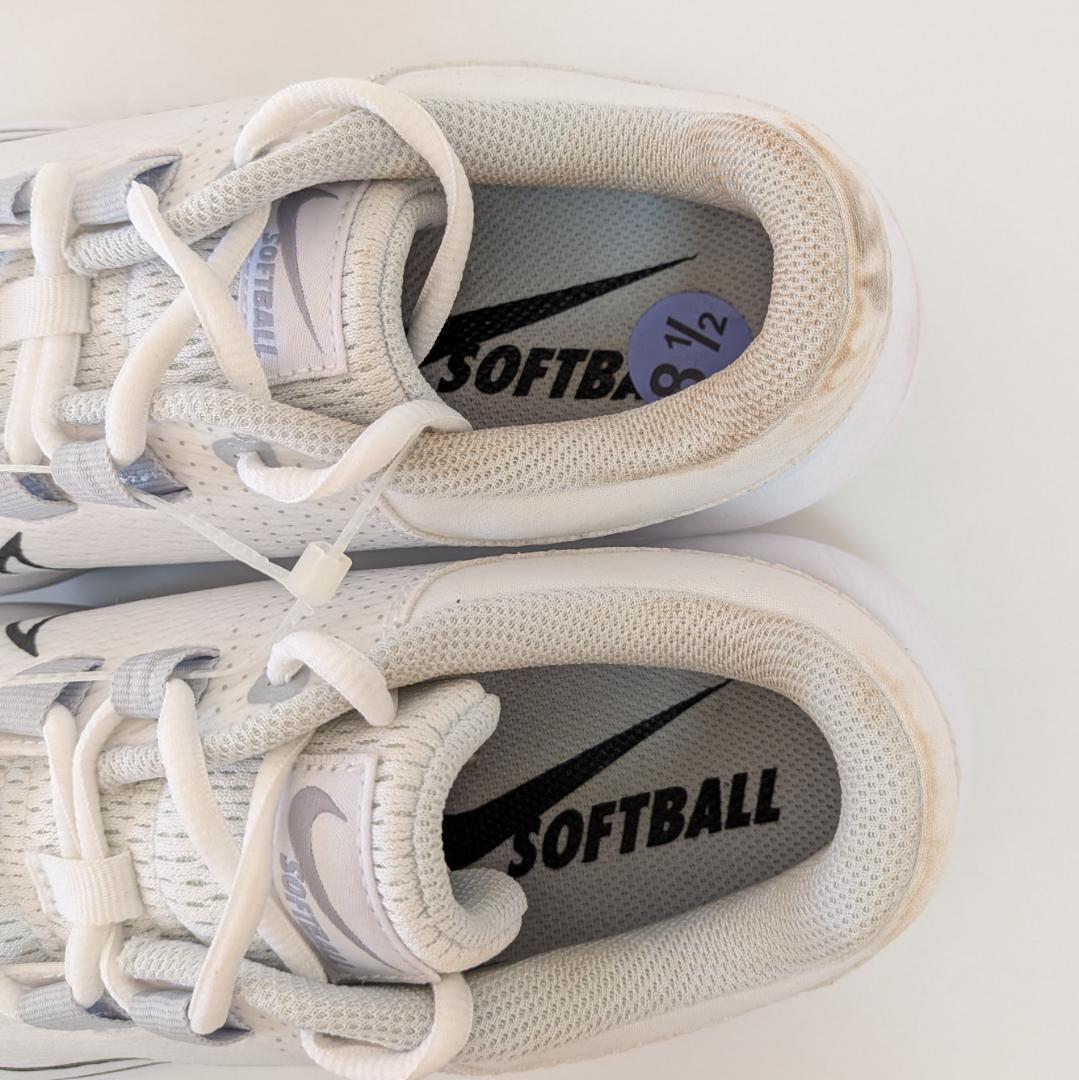NIKEソフトボールスパイクロゴハイパーダイヤモンド4プロホワイト26.5cm