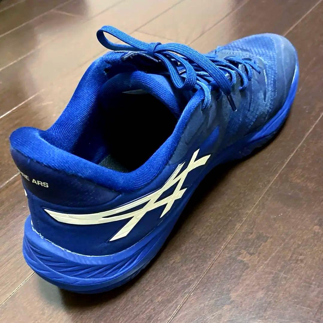 アンプレアルス　ロー２　27.5 アシックス　中古品