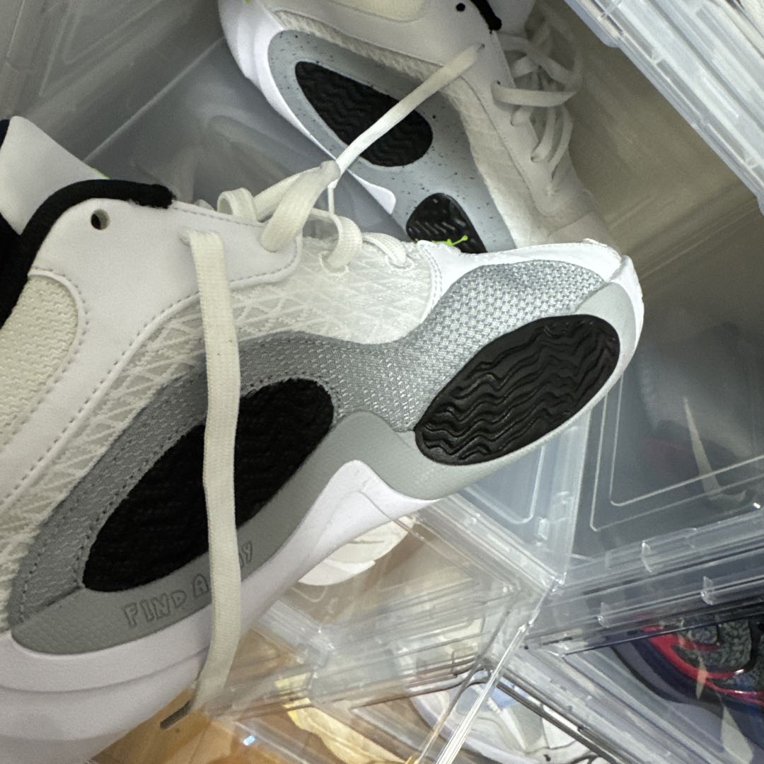 テイタム2 Jordan バスケットボールシューズ