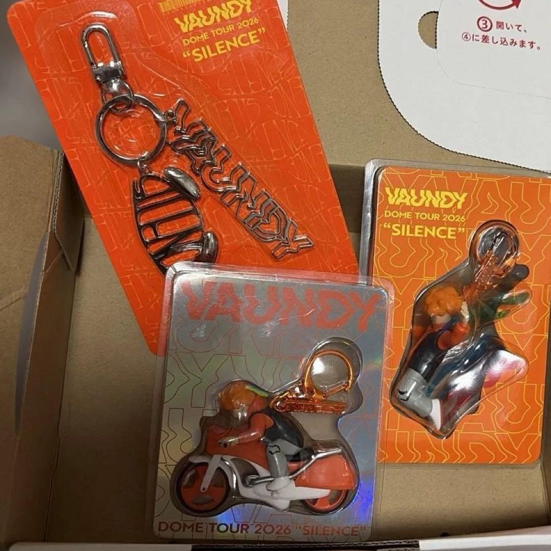 VAUNDY DOME TOUR 2026 キーホルダー3個セット