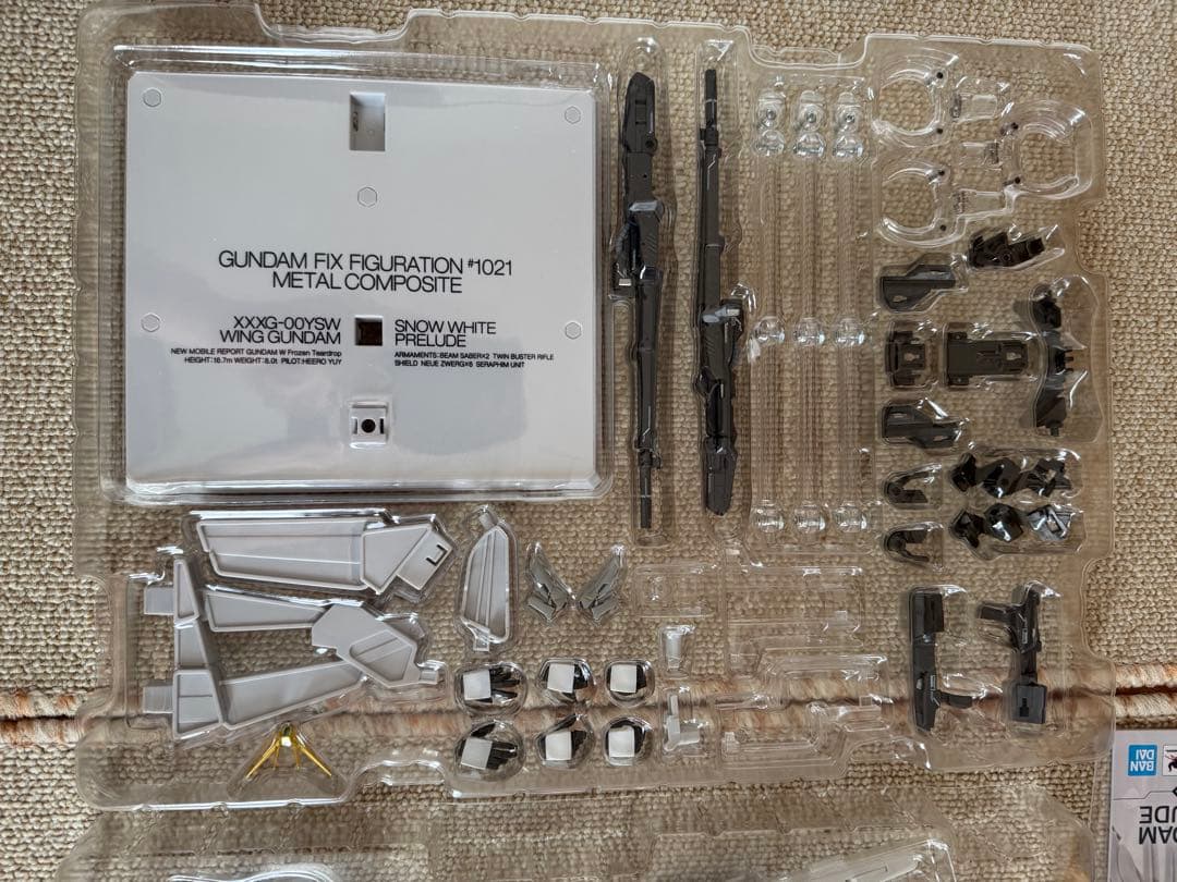 メタルコンポジット　ガンダム　スノーホワイト
