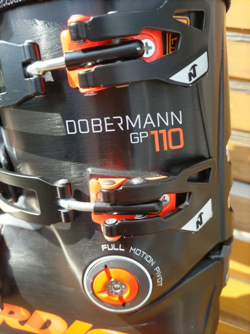 Nordica Dobermann GP 110 スキー ブーツ