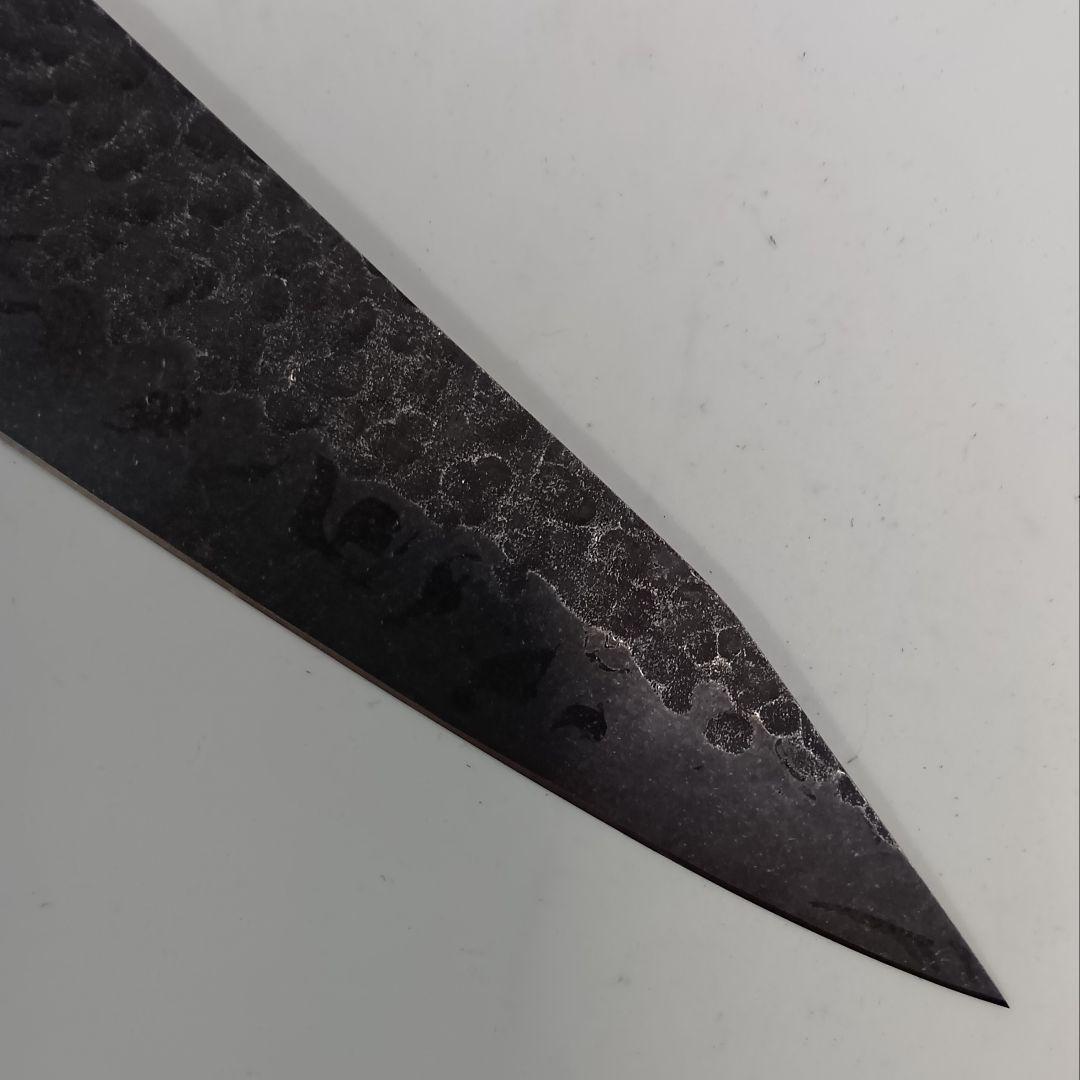槌目 鍛造 440C 高炭素鋼ステンレス 黒染め 切付 牛刀 21cm黒檀八角柄