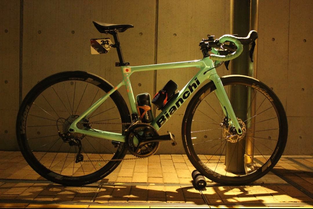 自転車本体 Bianchi sprint Disk 2022