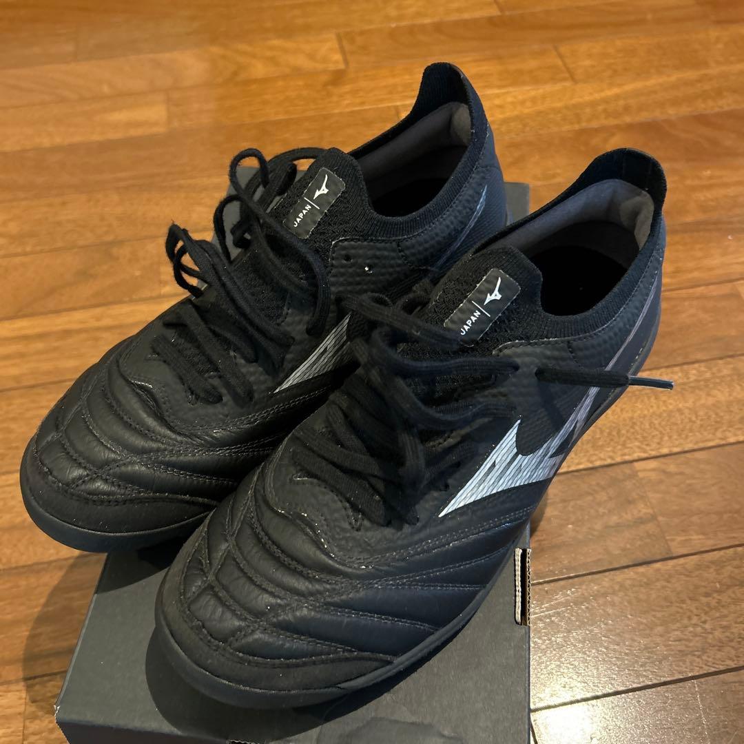 NGUYEN VAN BINHMizuno MORELIA3点24cm